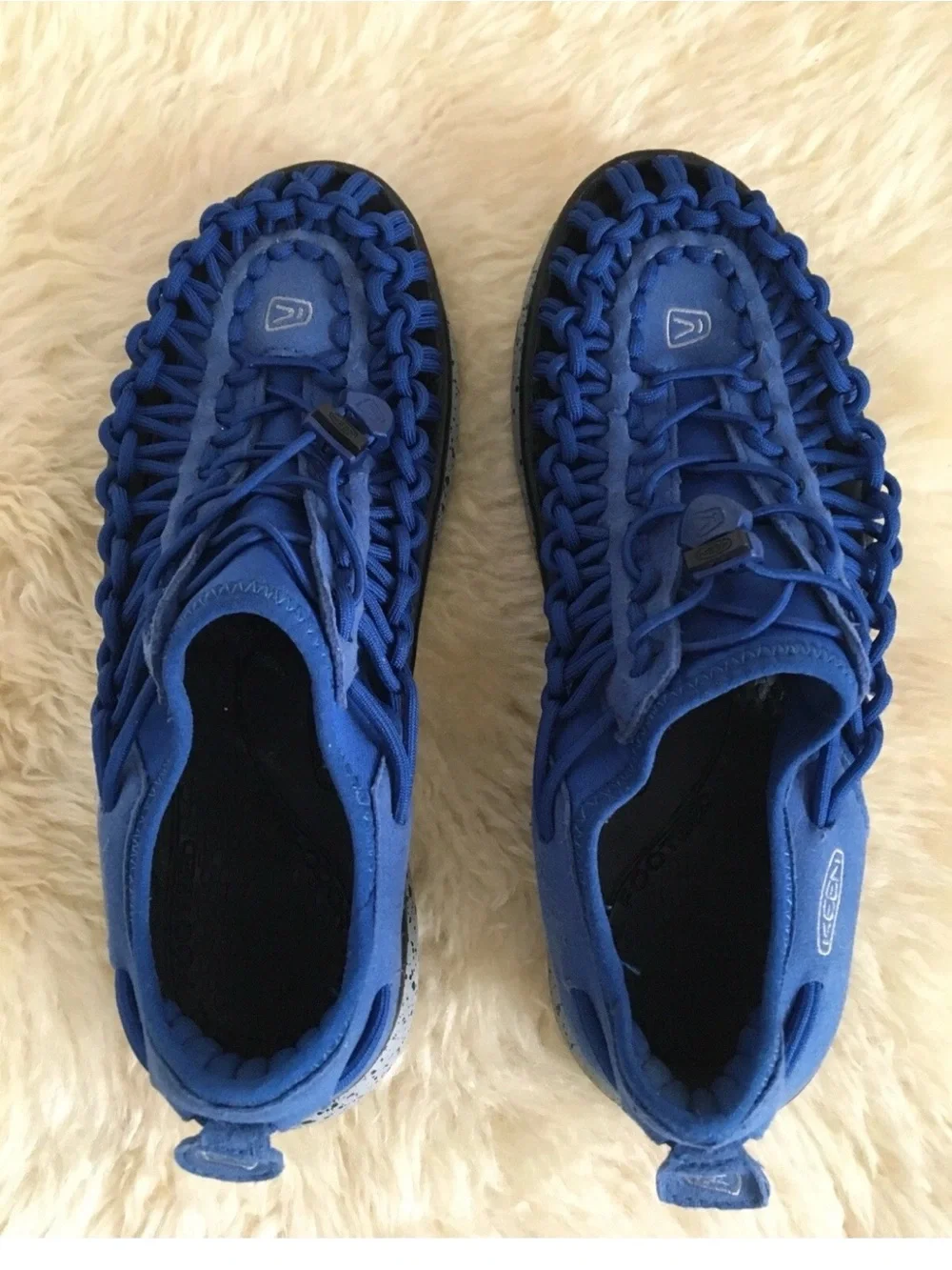 Keen youth Royal Blue Woven Slip-On Sandals water adjustable shoes sz 1